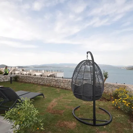 Esteban Oezel Plajli شقة *