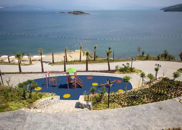 Esteban Oezel Plajli Apartment Bogazici
