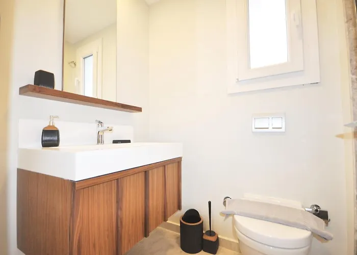 Esteban Oezel Plajli Apartament Bogazici