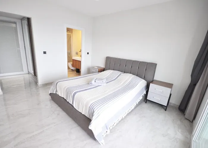 Esteban Oezel Plajli * Bogazici